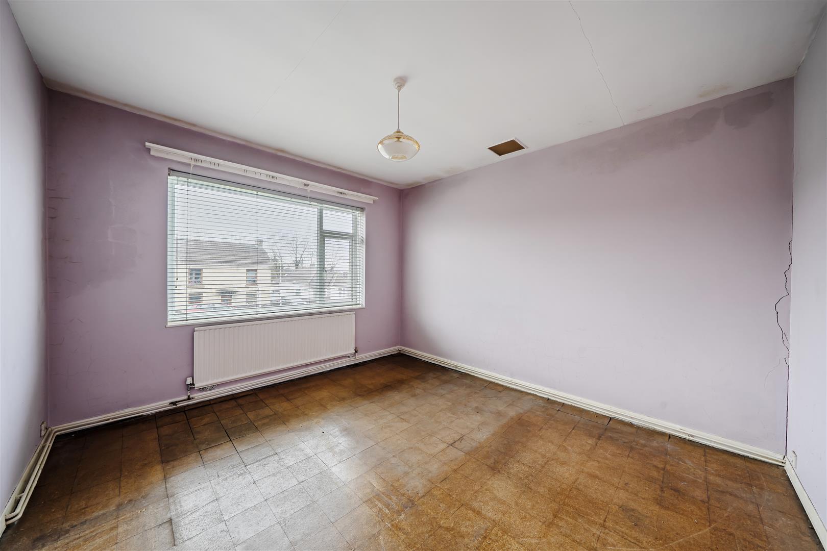 Brithwen Road, Waunarlwydd, Swansea, SA5 4QS